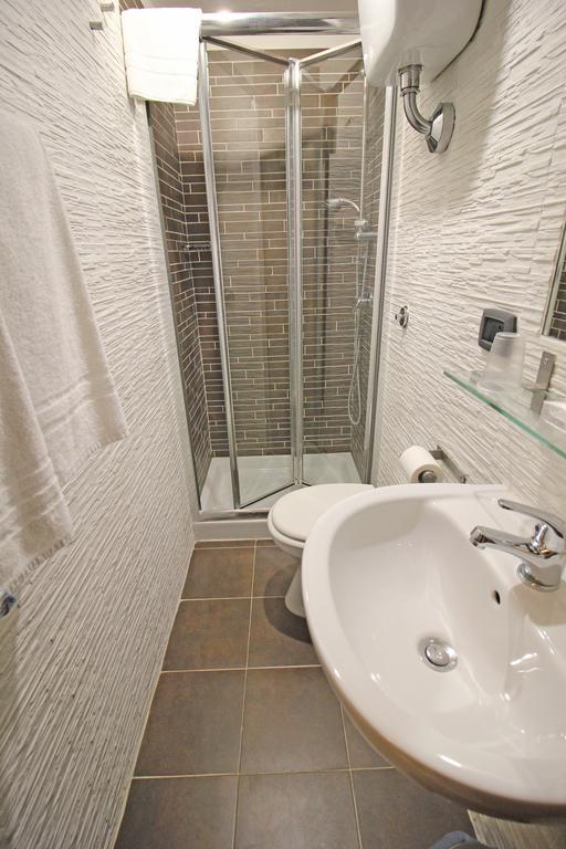 Hotel Charter Rome Bagian luar foto