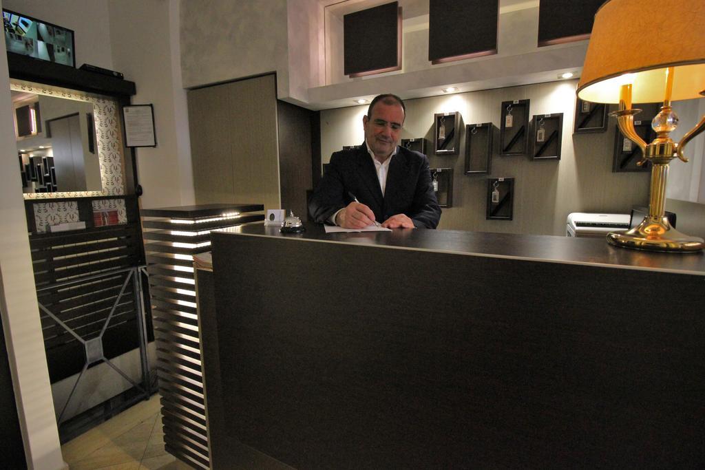 Hotel Charter Rome Bagian luar foto