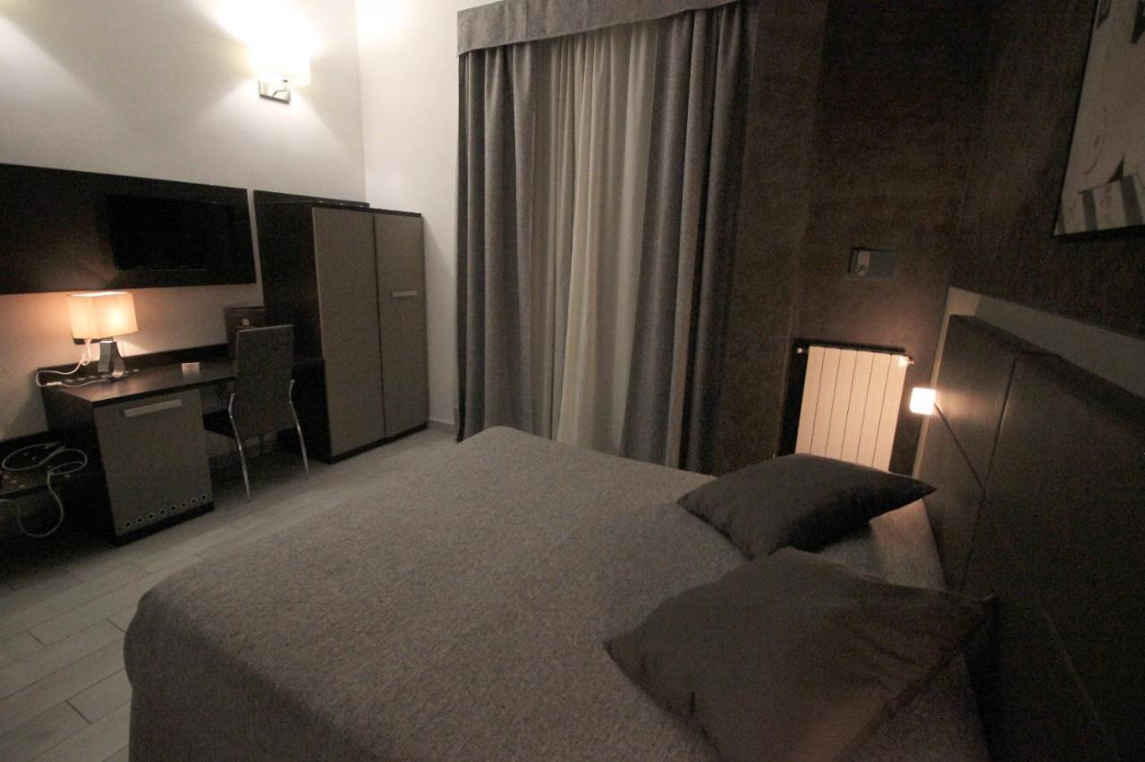 Hotel Charter Rome Bagian luar foto